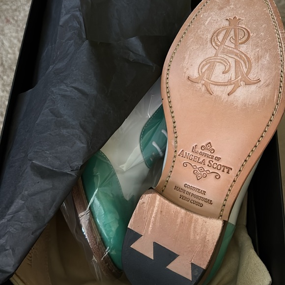 Angela Scott Wingtips Shoe - Picture 4 of 7